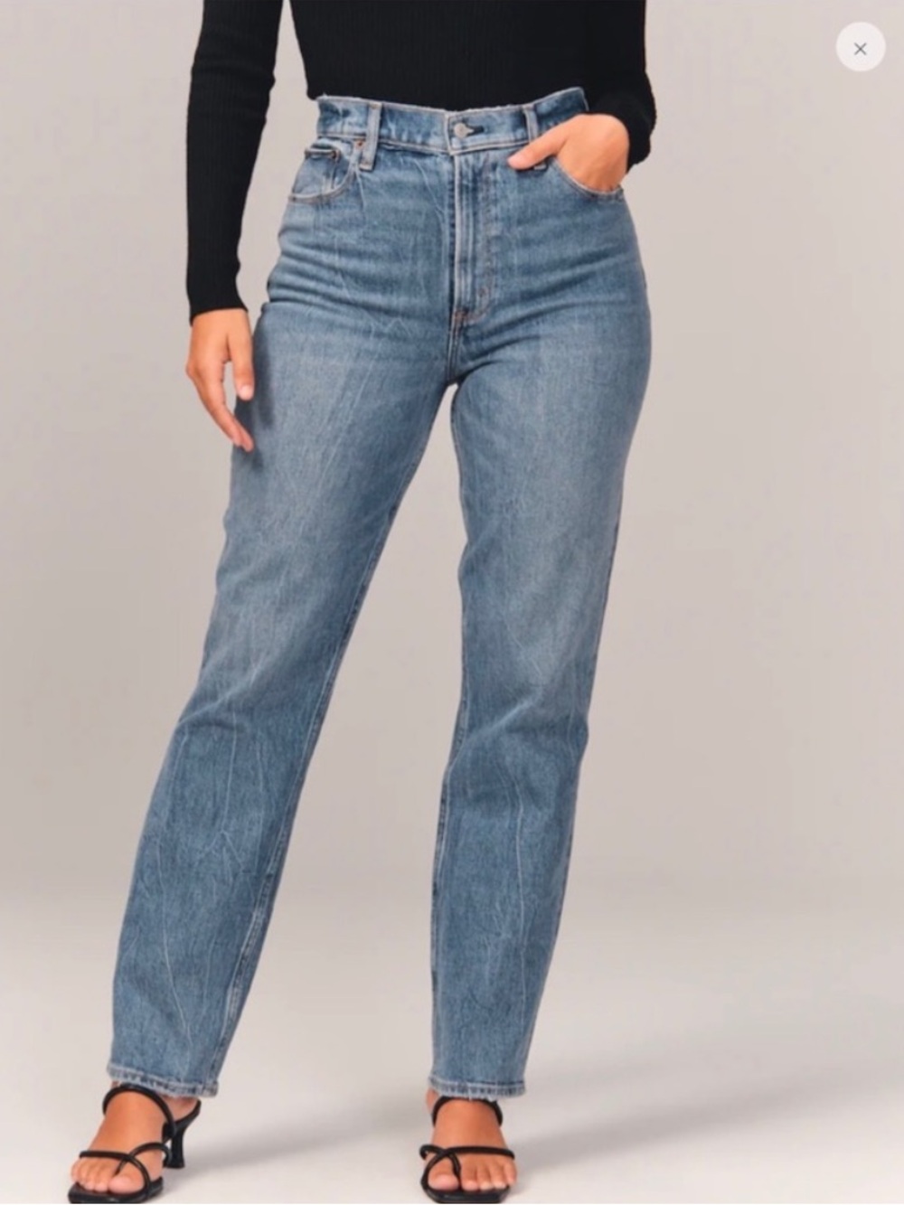 Abercrombie and Fitch 90’s straight ultra high rise jeans 27 4R